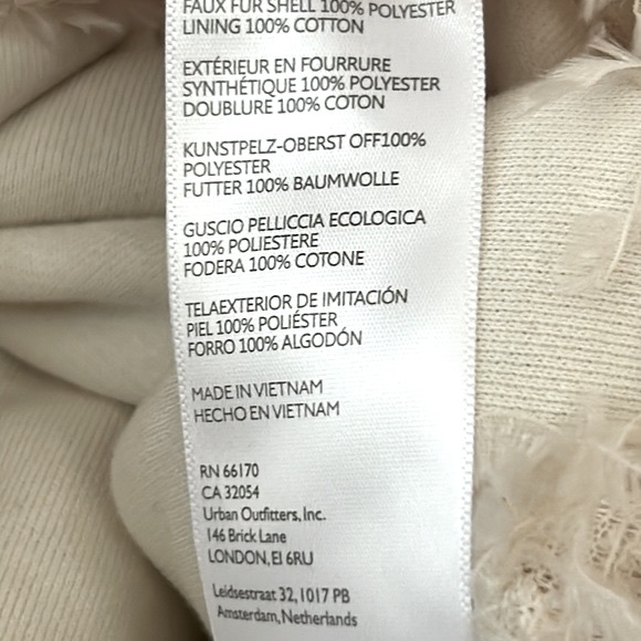 Free People • NWT Ivory Cream Feather Flutter Sweatshirt Size Medium - Picture 7 of 17